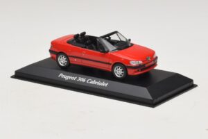Peugeot 306 Cabriolet Vermelho Maxichamps 1:43 940112830 Metal - imagem 3 de 5
