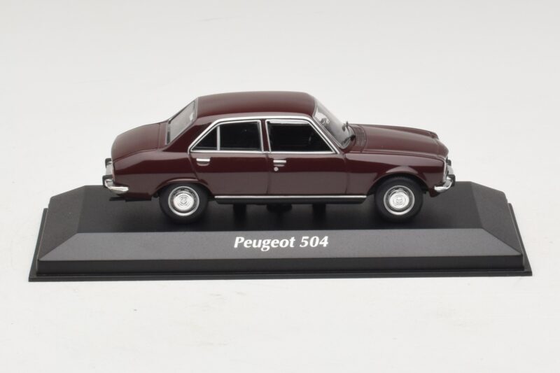 Peugeot 504 Vermelho Escuro Maxichamps 1:43 940112500 Metal