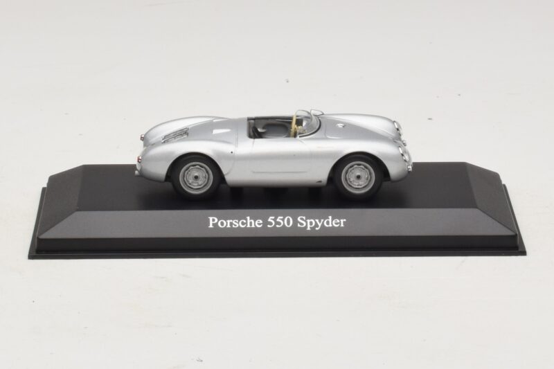 Porsche 550 Spyder Prata Maxichamps 1:43 940066030 Metal