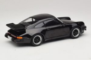 Porsche 911 930 Turbo 3.3 Preto KK-Scale 1:18 KKDC181443 Metal - imagem 2 de 6