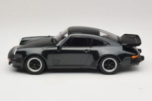 Porsche 911 930 Turbo 3.3 Verde Escuro Metálico KK-Scale 1:18 KKDC181441 Metal - imagem 3 de 6