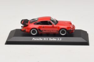 Porsche 911 930 Turbo 3.3 Vermelho Maxichamps 1:43 940069000 Metal