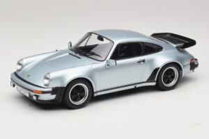 Porsche 911 930 Turbo 3.3 Prateado KK-Scale 1:18 KKDC181444 Metal
