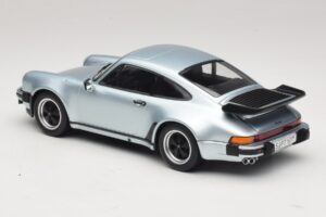 Porsche 911 930 Turbo 3.3 Prateado KK-Scale 1:18 KKDC181444 Metal - imagem 5 de 6