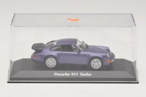 Porsche 911 964 Turbo Roxo Metálico Maxichamps 1:43 940069100 Metal - imagem 4 de 5