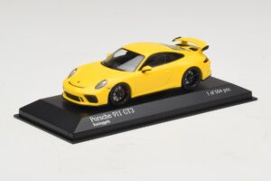 Porsche 911 991.1 GT3 Amarelo Minichamps 1:43 410066020 Metal - imagem 2 de 5