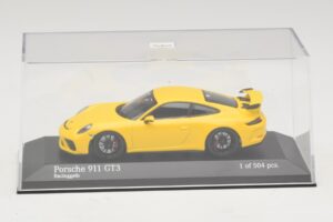 Porsche 911 991.1 GT3 Amarelo Minichamps 1:43 410066020 Metal - imagem 4 de 5
