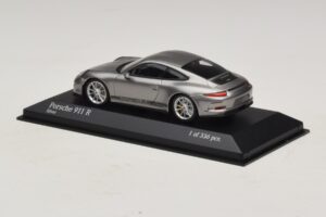 Porsche 911 991.1 R Prata Minichamps 1:43 410066224 Metal - imagem 3 de 5