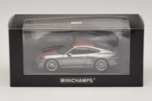 Porsche 911 991.1 R Prata Com Listras Laranja Minichamps 1:43 410066222 Metal - imagem 5 de 5