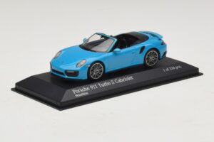 Porsche 911 991.1 Turbo S Cabriolet Azul Minichamps 1:43 410067182 Diecast - imagem 2 de 5