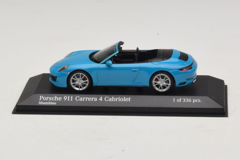 Porsche 911 991.2 Carrera 4 Cabriolet Azul Minichamps 1:43 410067232 Metal