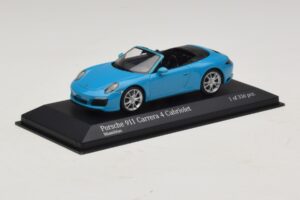 Porsche 911 991.2 Carrera 4 Cabriolet Azul Minichamps 1:43 410067232 Metal - imagem 2 de 5