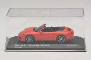 Porsche 911 991.2 Carrera 4 Cabriolet Laranja Minichamps 1:43 410067231 Metal - imagem 4 de 5