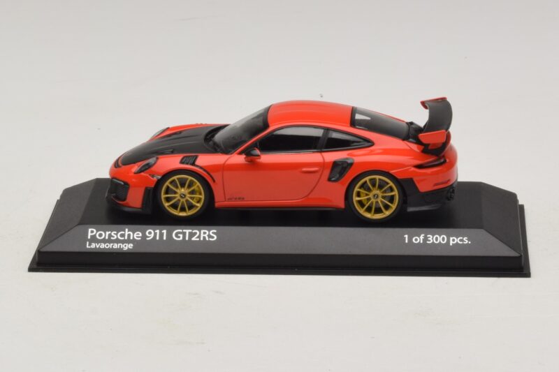 Porsche 911 991.2 GT2 RS Laranja Minichamps 1:43 410067229 Metal