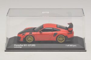 Porsche 911 991.2 GT2 RS Laranja Minichamps 1:43 410067229 Metal - imagem 4 de 5