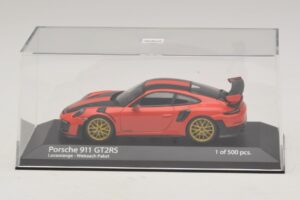 Porsche 911 991.2 GT2 RS Weissach Package Laranja Minichamps 1:43 410067224 Metal - imagem 4 de 5