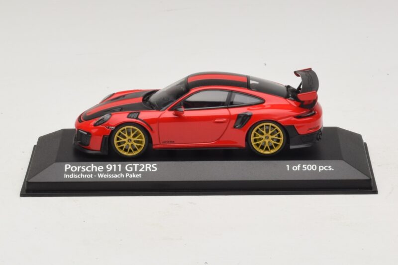 Porsche 911 991.2 GT2 RS Weissach Package Vermelho Minichamps 1:43 410067221 Metal