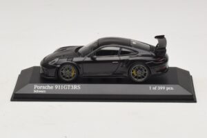 Porsche 911 991.2 GT3 RS Preto Minichamps 1:43 410067021 Metal