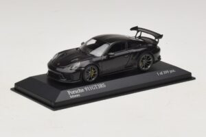 Porsche 911 991.2 GT3 RS Preto Minichamps 1:43 410067021 Metal - imagem 2 de 5