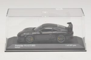 Porsche 911 991.2 GT3 RS Preto Minichamps 1:43 410067021 Metal - imagem 4 de 5