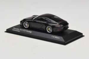 Porsche 911 991.2 GT3 Touring Preto Metálico Minichamps 1:43 410067424 Metal - imagem 3 de 5