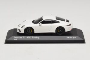 Porsche 911 991.2 GT3 Touring Branco Minichamps 1:43 410067420 Metal