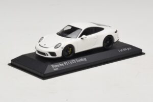 Porsche 911 991.2 GT3 Touring Branco Minichamps 1:43 410067420 Metal - imagem 2 de 5