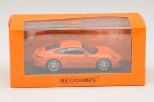 Porsche 911 991 Carrera S Laranja Maxichamps 1:43 940060221 Metal - imagem 5 de 5