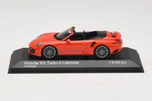 Porsche 911 991 Turbo S Cabriolet Laranja Minichamps 1:43 Porsche 911 991 Turbo S Cabriolet Laranja Minichamps 1:43 410067181 Metal