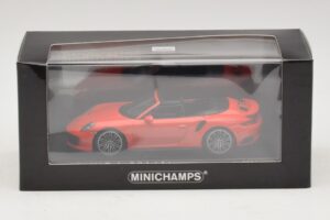 Porsche 911 991 Turbo S Cabriolet Laranja Minichamps 1:43 410067181 Metal - imagem 5 de 5