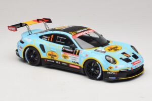 Porsche 911 992 Rally GT #1 C. Cherain / D. Withers Rallye de Wallonie 2025 IXO 1:18 18RMC254 Metal - imagem 4 de 6