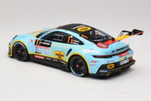 Porsche 911 992 Rally GT #1 C. Cherain / D. Withers Rallye de Wallonie 2025 IXO 1:18 18RMC254 Metal - imagem 5 de 6