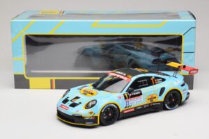 Porsche 911 992 Rally GT #1 C. Cherain / D. Withers Rallye de Wallonie 2025 IXO 1:18 18RMC254 Metal - imagem 6 de 6