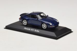 Porsche 911 993 Turbo Blue Metallic Maxichamps 1:43 940069201 Metal - imagem 3 de 5
