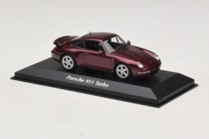 Porsche 911 993 Turbo Vermelho Metálico Maxichamps 1:43 940069200 Metal - imagem 3 de 5