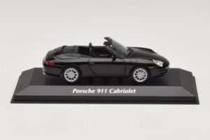 Porsche 911 996 Cabriolet Preto Metálico Maxichamps 1:43 Porsche 911 996 Cabriolet Preto Metálico Maxichamps 1:43 940061030 Metal