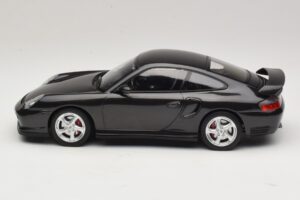 Porsche 911 996 GT2 Preto Metálico KK-Scale 1:18 KKDC181453 Metal - imagem 3 de 6