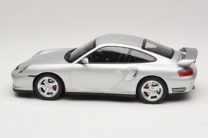 Porsche 911 996 GT2 Prateado KK-Scale 1:18 KKDC181451 Metal - imagem 3 de 6