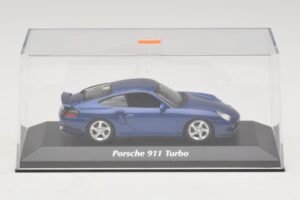 Porsche 911 996 Turbo Blue Metallic Maxichamps 1:43 940069301 Metal - imagem 4 de 5