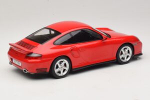 Porsche 911 996 Turbo Vermelho KK-Scale 1:18 KKDC181474 Metal - imagem 2 de 6