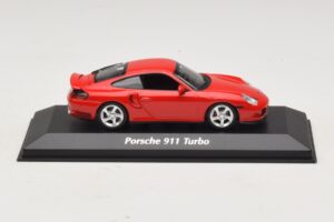 Porsche 911 996 Turbo Vermelho Maxichamps 1:43 940069300 Metal