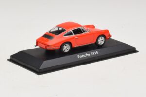 Porsche 911S Laranja Maxichamps 1:43 940067120 Metal - imagem 2 de 5