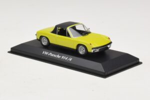 Porsche 914/4 Verde Maxichamps 1:43 940065660 Metal - imagem 3 de 5