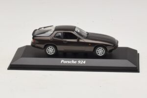 Porsche 924 Castanho Metálico Maxichamps 1:43 940062121 Metal