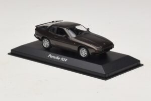 Porsche 924 Castanho Metálico Maxichamps 1:43 940062121 Metal - imagem 3 de 5
