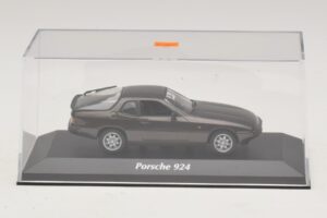 Porsche 924 Castanho Metálico Maxichamps 1:43 940062121 Metal - imagem 4 de 5