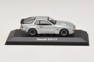 Porsche 924 GT Prata Maxichamps 1:43 940066122 Metal