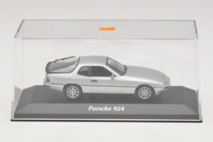 Porsche 924 Prateado Maxichamps 1:43 940062120 Diecast - imagem 4 de 5