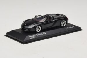Porsche Carrera GT Preto Minichamps 1:43 430060230 Metal - imagem 2 de 5