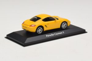 Porsche Cayman S 987 Amarelo Maxichamps 1:43 940065620 Metal - imagem 2 de 5